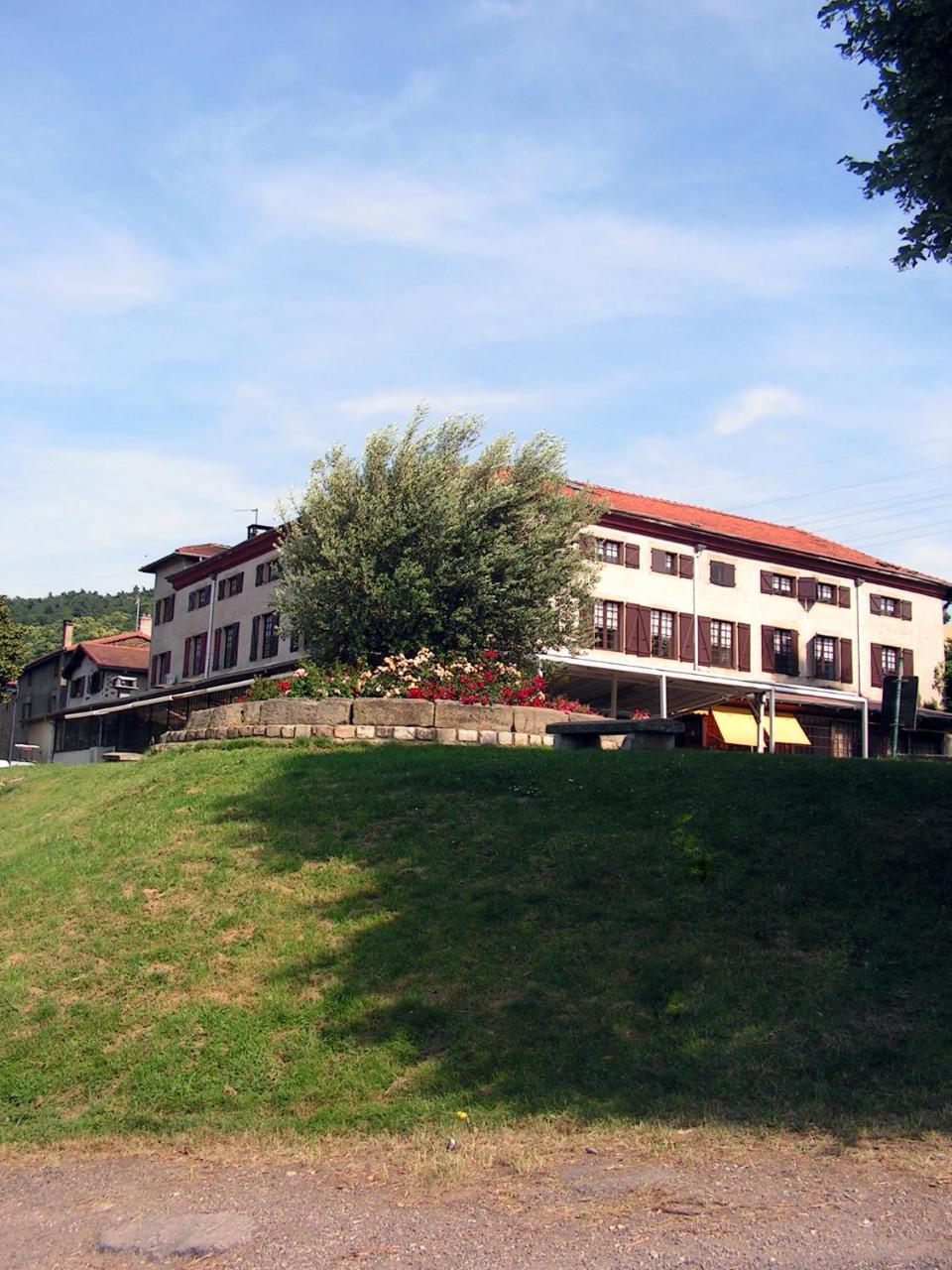 Domaine De La Barolliere 호텔 Saint-Paul-en-Jarez 외부 사진