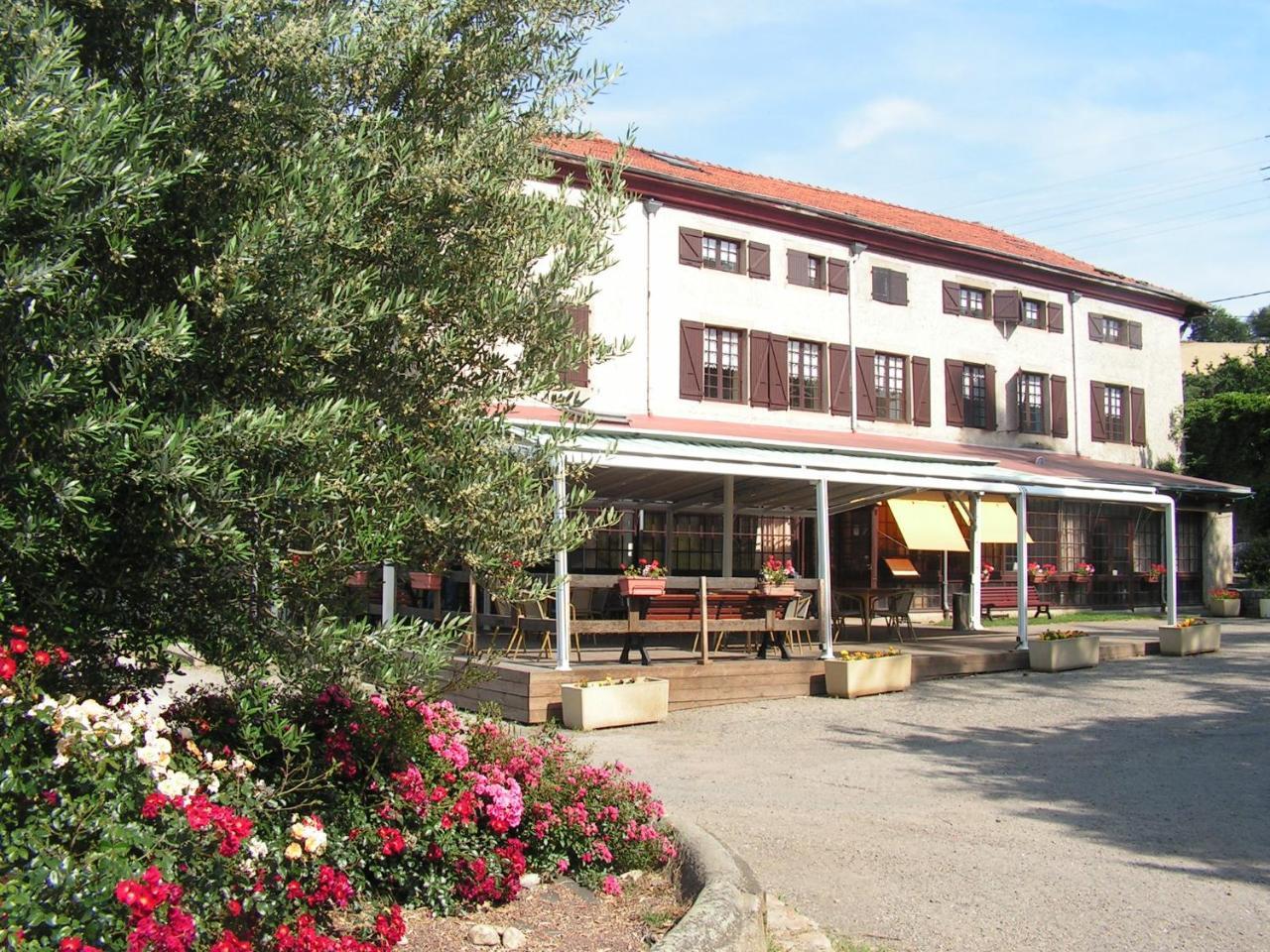 Domaine De La Barolliere 호텔 Saint-Paul-en-Jarez 외부 사진